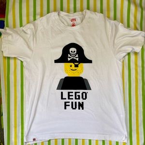Uniqlo Lego Pirate Fun Tee Sz XL